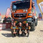 ¡El KH-7 ECOVERGY Team hace historia en el Dakar 2025!