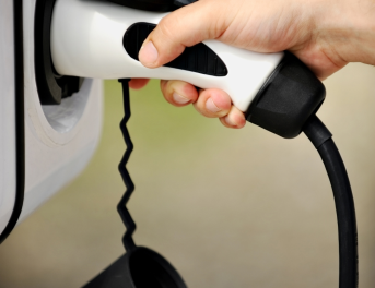 Flotas de transporte con combustibles alternativos, Alquiler camiones con combustible verde, Biocombustibles, Hidrógeno, Gas natural, Biodiesel y Bioetanol, Gas licuado...